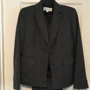 Jones New York Gray woman’s pants suit